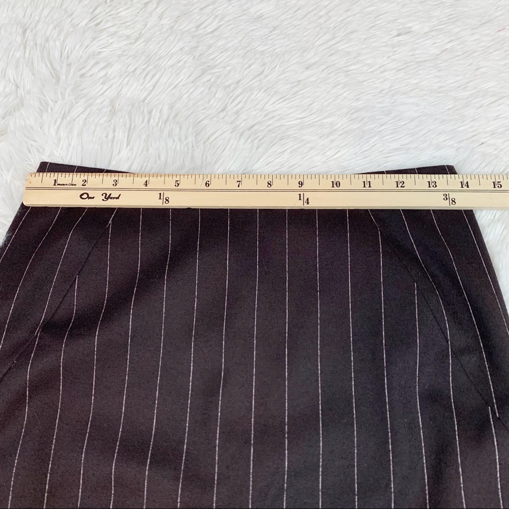 Theory Striped wool blend knee length pencil skirt in brown workwear - Picture 5 of 12